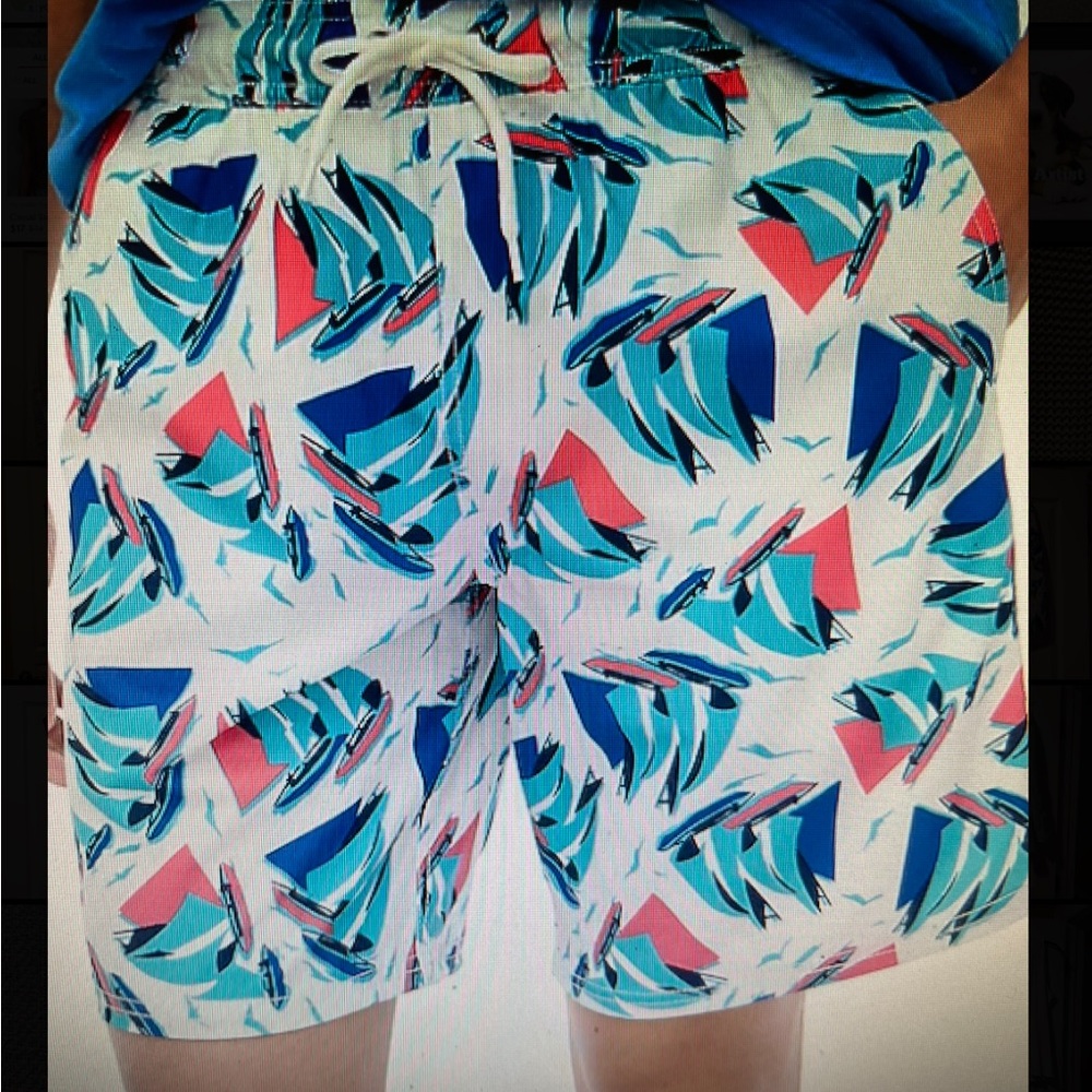 J CREW MENS 8” SWIM TRUNKS SIZE MEDIUM NWT!